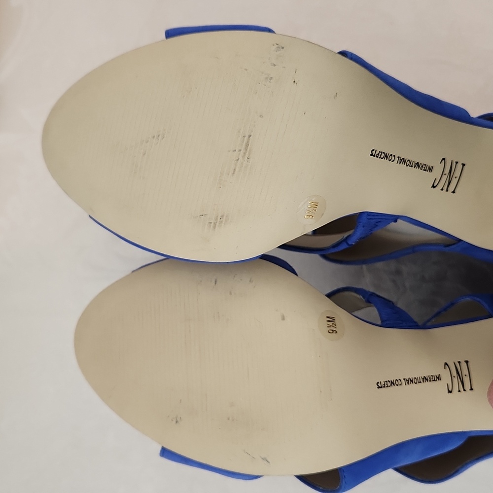 INC International Concepts bright cobalt blue stiletto statement heels size 9.5 - Picture 14 of 16